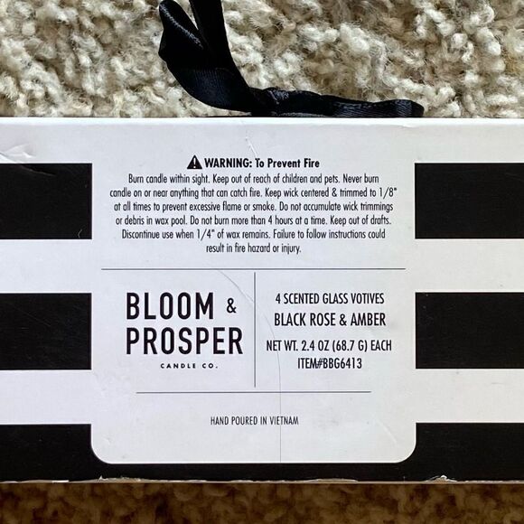 NWOT - Set of 4 scented votive “LOVE” candles Bloom and Prosper - Picture 6 of 6